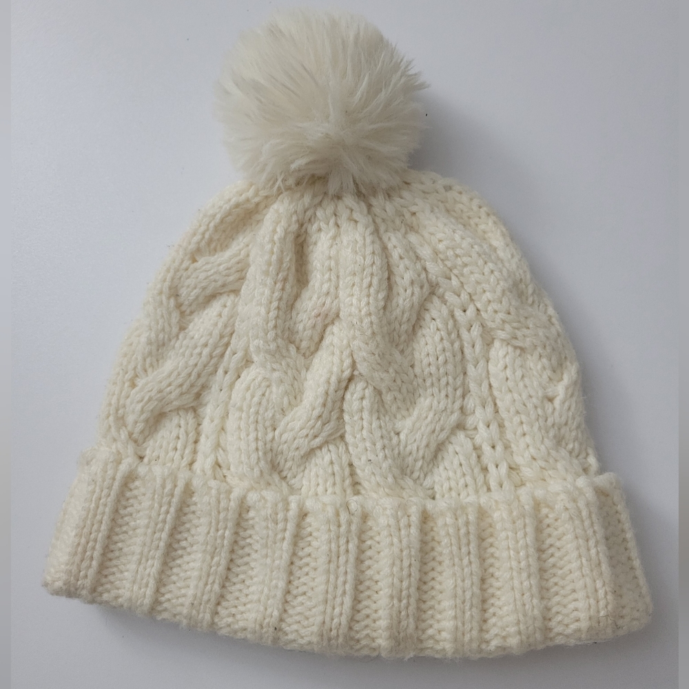 TODDLER CABLE KNIT POOF BEANIE HAT